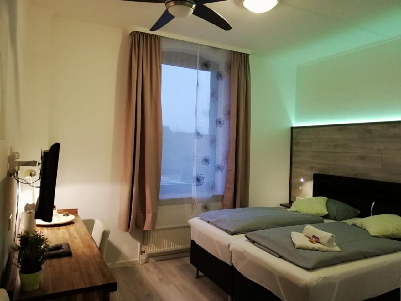 Bennetts Restaurant Und Hotel Wittingen Dış mekan fotoğraf
